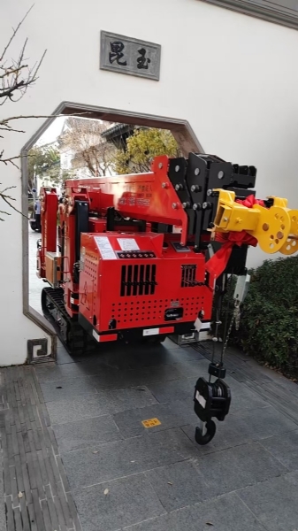 3噸蜘蛛吊加長款，臂長11.7米，適用于狹小空間作業(yè)